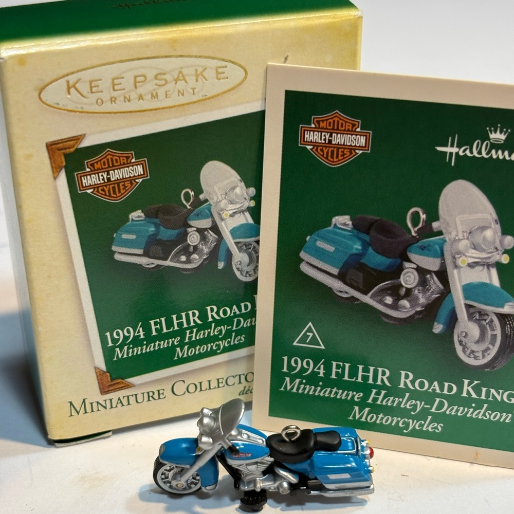 Hallmark Keepsake Miniature 1994 FLHR Road King Harley Davidson Ornament 2005